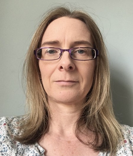 Louise-Parry.jpg