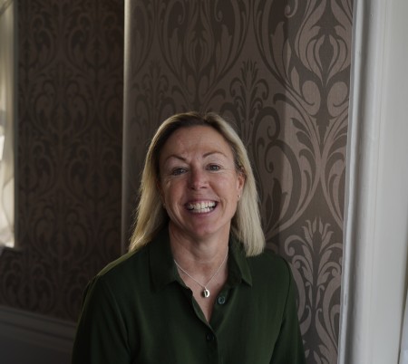 Liz Robinson.JPG